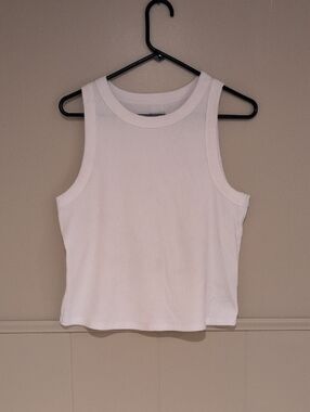 Old Navy White Ribbed Snug Tank - Women's Sleeveless Crop